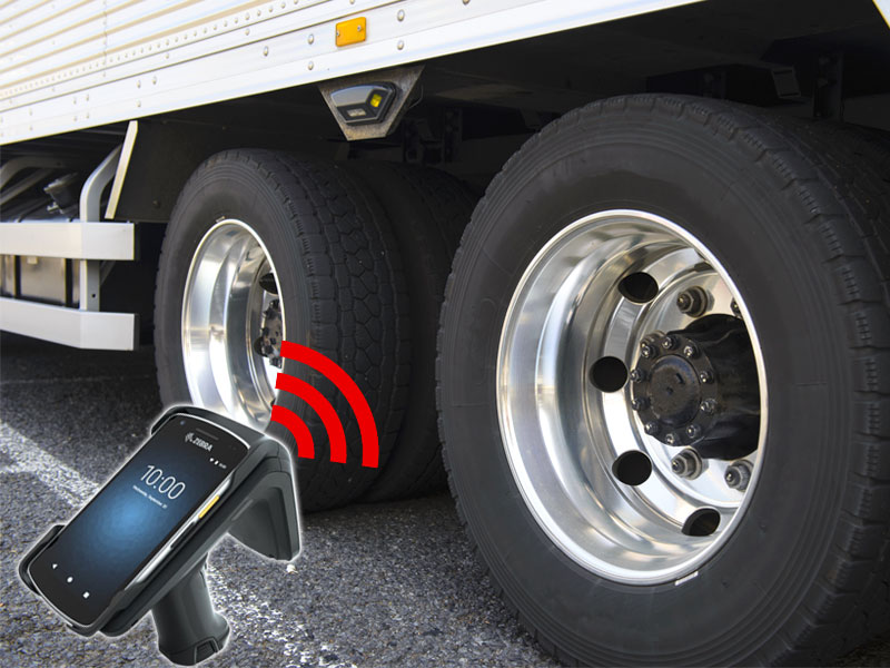 Designed so that the tag allows communication even after it is embedded in a tire