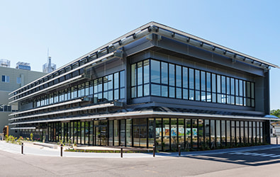 Image of the exterior of Kanazu Murata Manufacturing Clean Energy Park